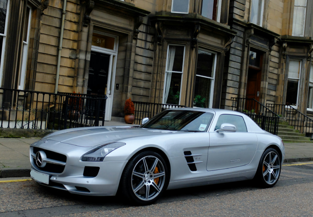 Mercedes Benz SLS Car Renting