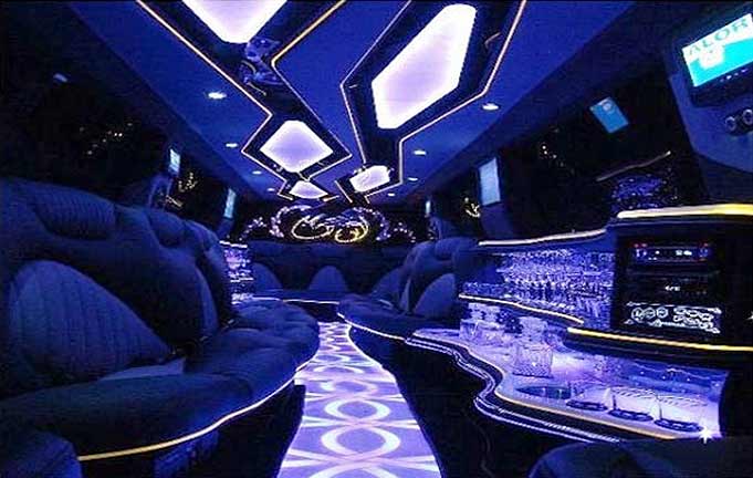 audi-limousine-interior nottingham