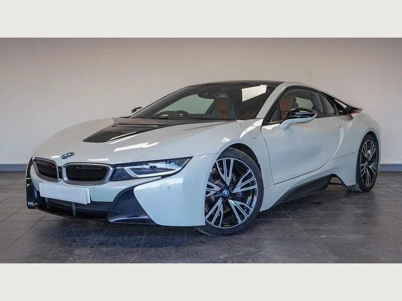 BMW i8 Car Rent